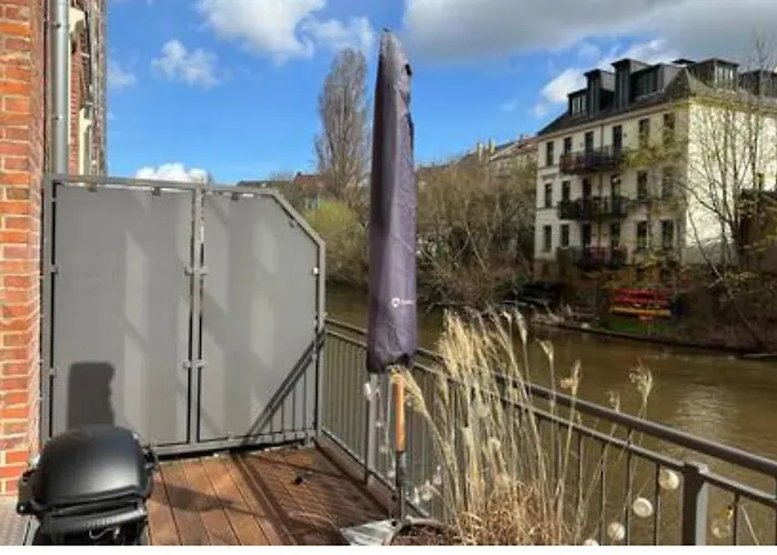 Relax-wohnung Mit Balkon Ueber Weisse Elster 莱比锡